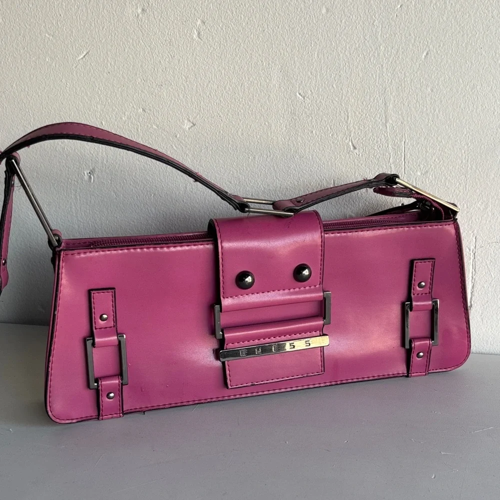 Y2K Vintage Guess Fuchsia Women's Shoulder Bag